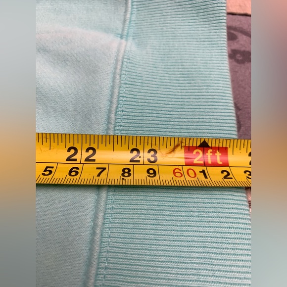 IZOD Golf - Picture 10 of 13